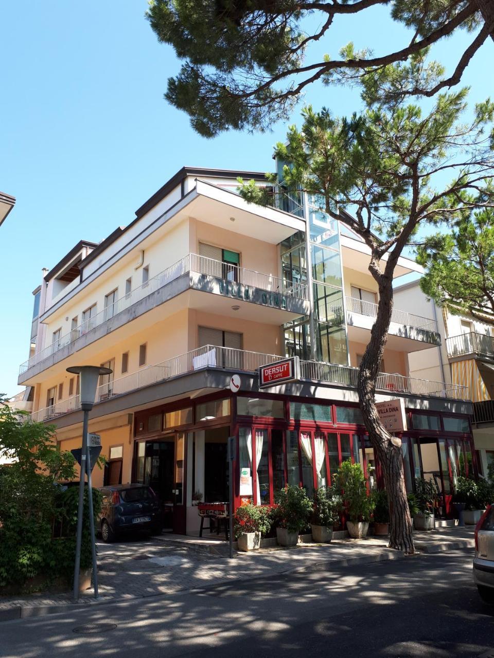 Hotel Villa Dina リド・ディ・イエゾロ エクステリア 写真