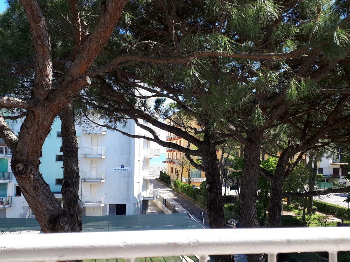 Hotel Villa Dina リド・ディ・イエゾロ エクステリア 写真