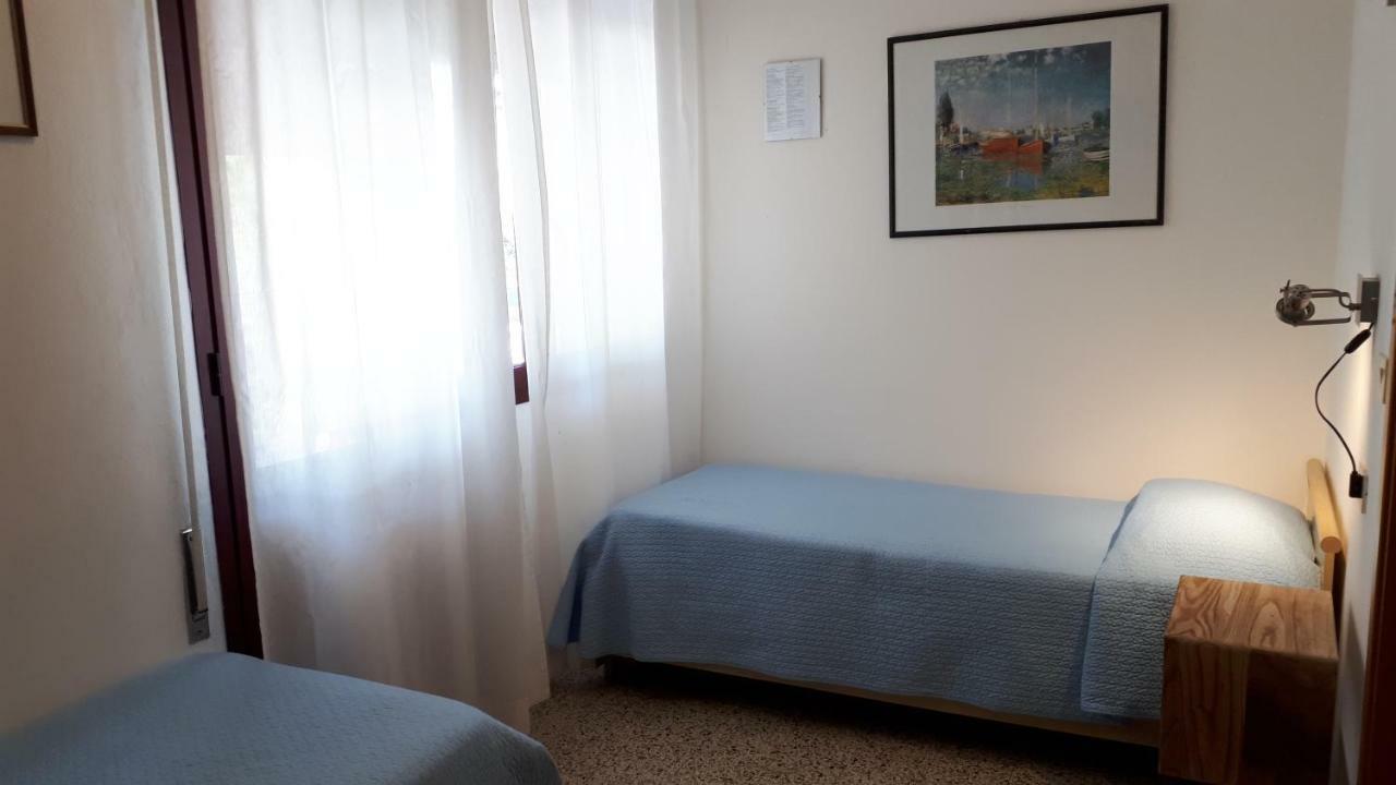 Hotel Villa Dina リド・ディ・イエゾロ エクステリア 写真