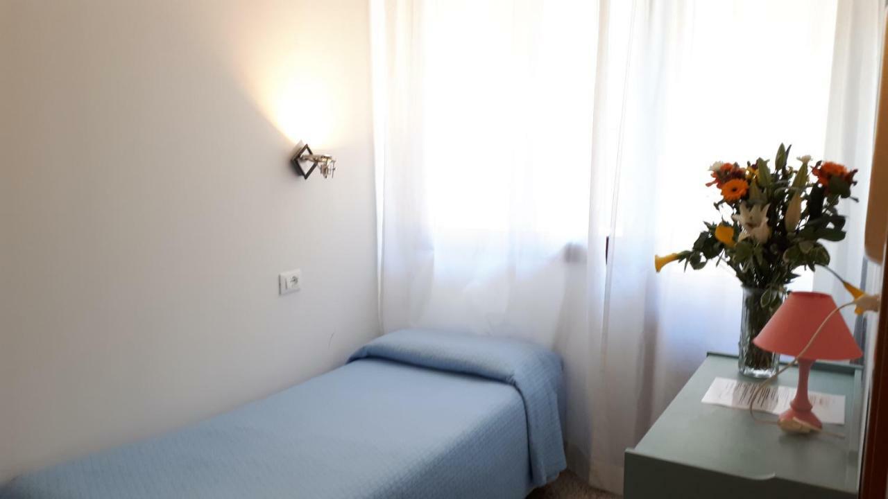 Hotel Villa Dina リド・ディ・イエゾロ エクステリア 写真